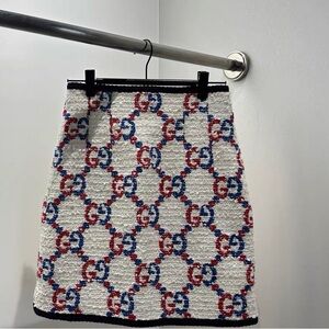 Authentic Gucci Women's Mini Skirt - Red, Blue, Cream Pattern